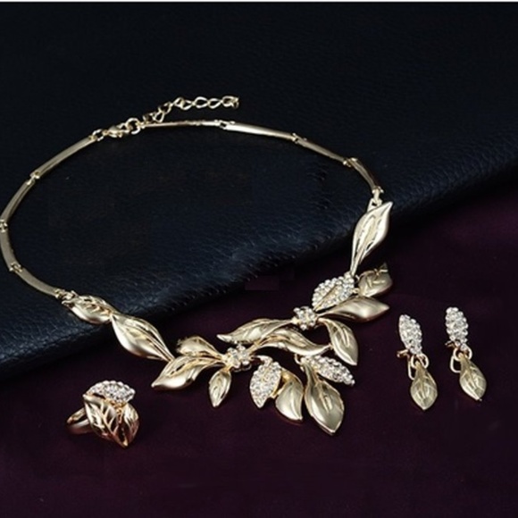 Austrian Crystal Leaf Necklace, Earring & Set - Picture 3 of 6